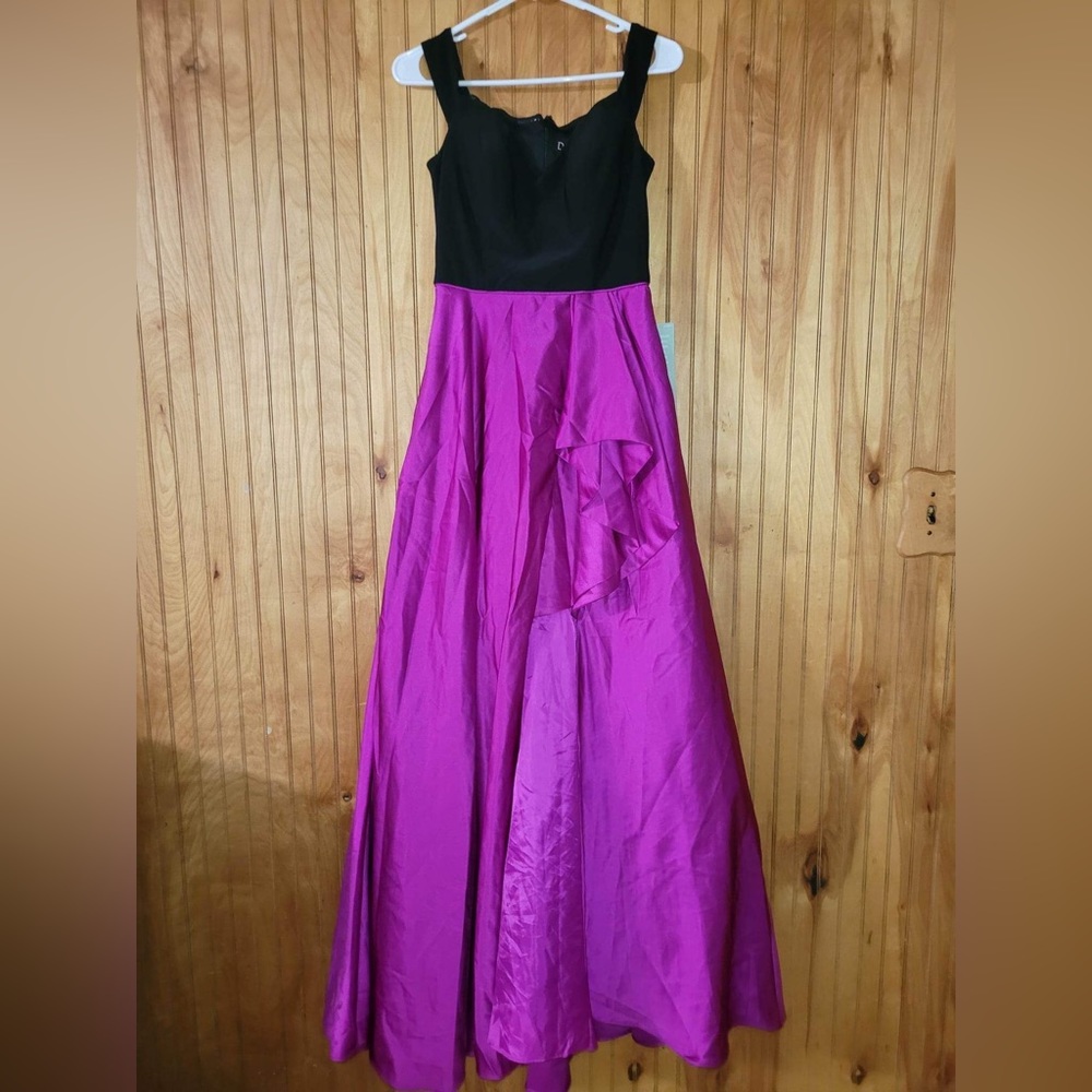 Brand new prom dress w/ tags size 5